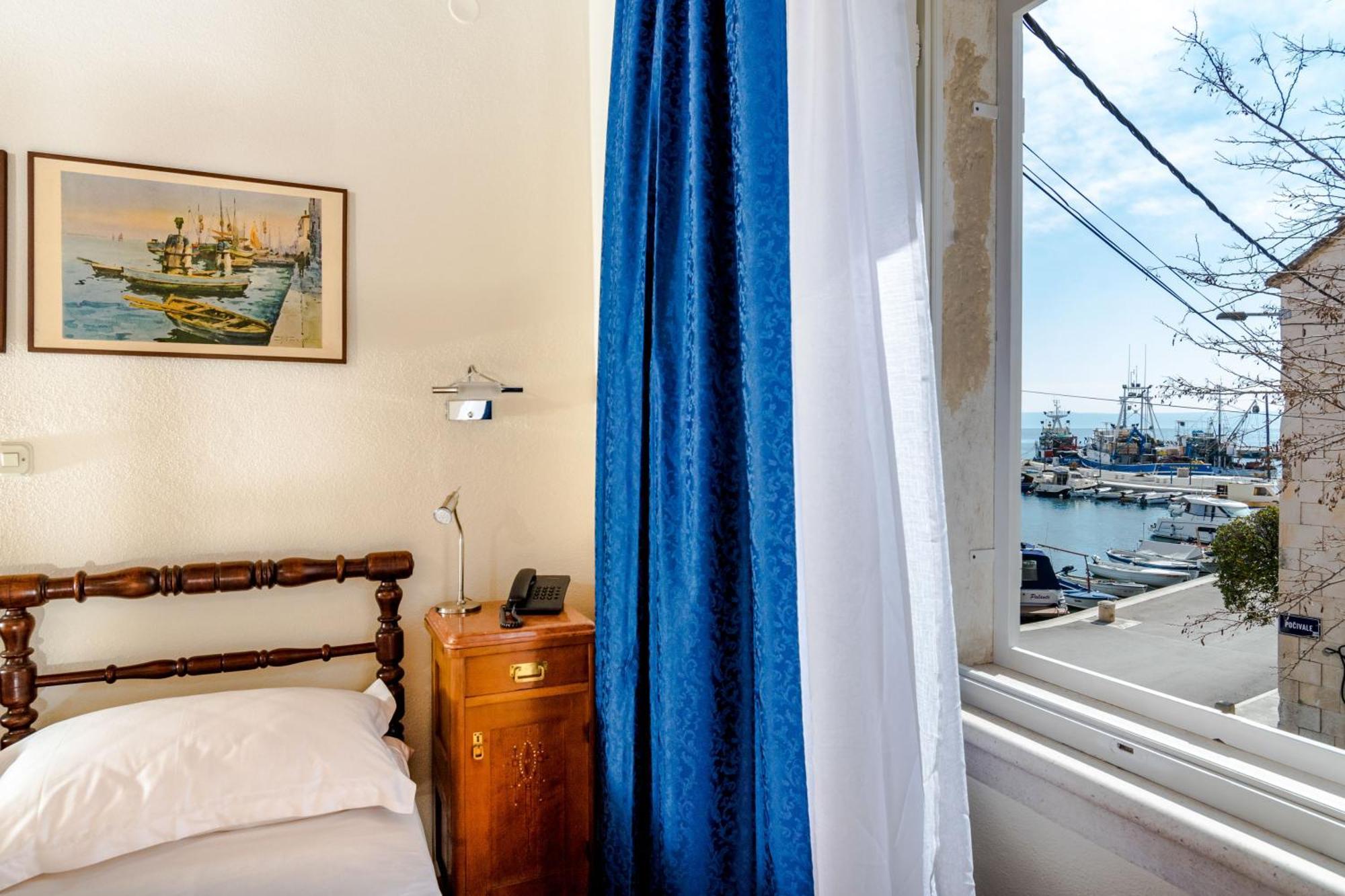 Rooms Miron - Adults Only Sumartin Bilik gambar