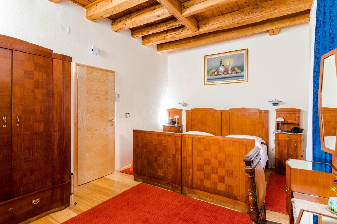 Rooms Miron - Adults Only Sumartin Bilik gambar