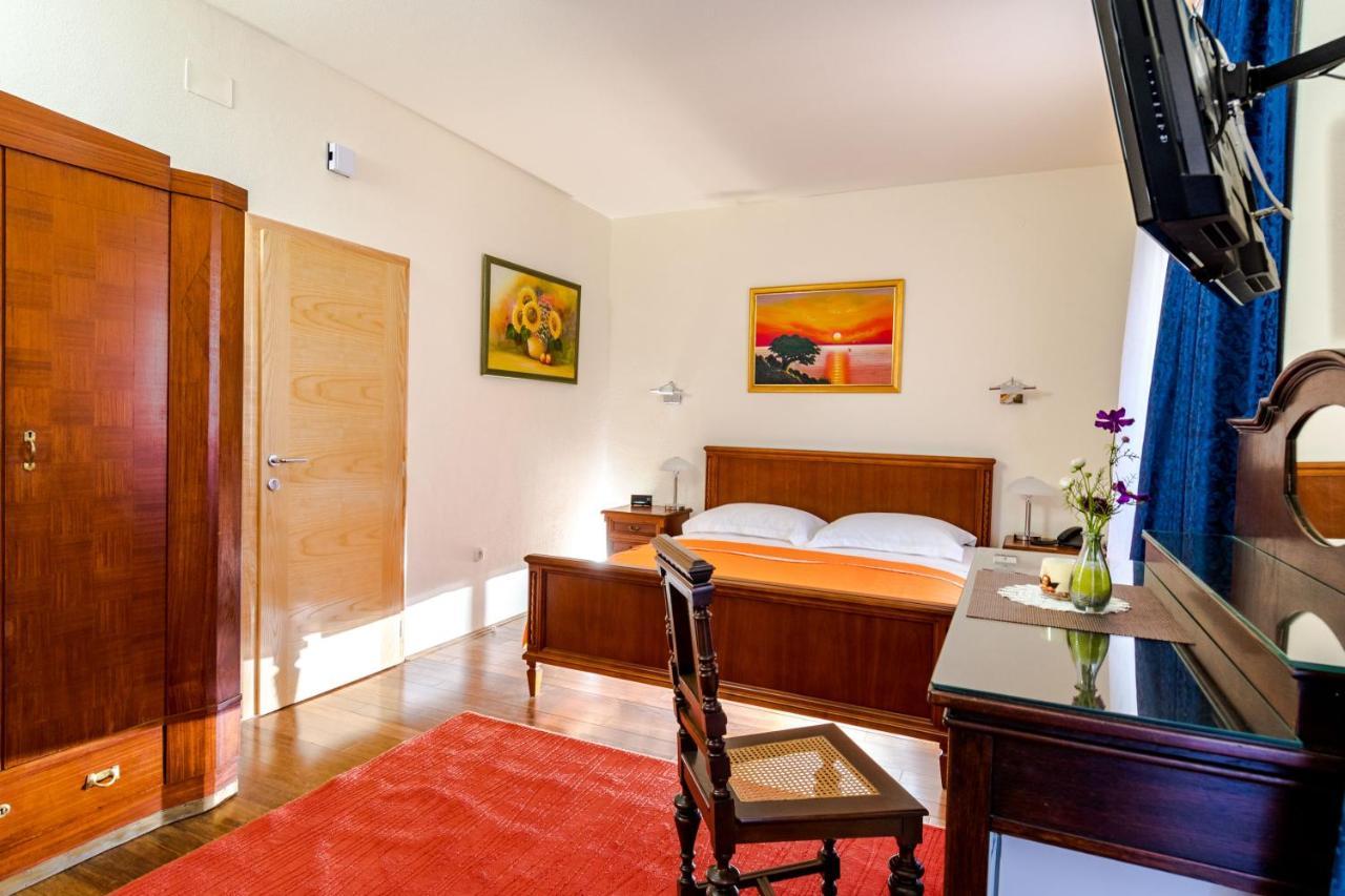 Rooms Miron - Adults Only Sumartin Bilik gambar